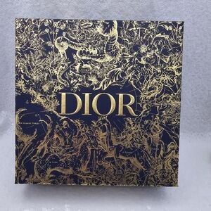Dior EMPTY 2022 Holiday Square Gift Box Navy Blue Gold "The Atelier of Dreams"